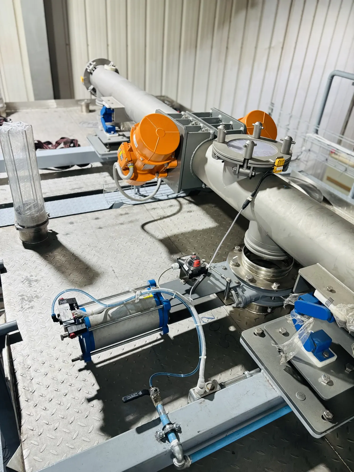 Precision Electromagnetic Vibratory Feeders